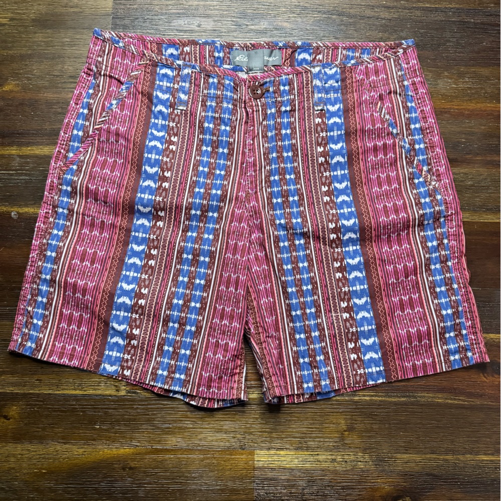 Eddie Bauer Aztec print women’s shorts